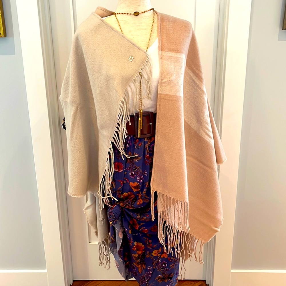 SOIA & KYO Wrap